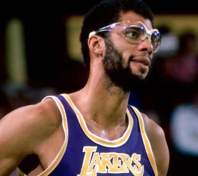 线跑动经常 线跑动经常