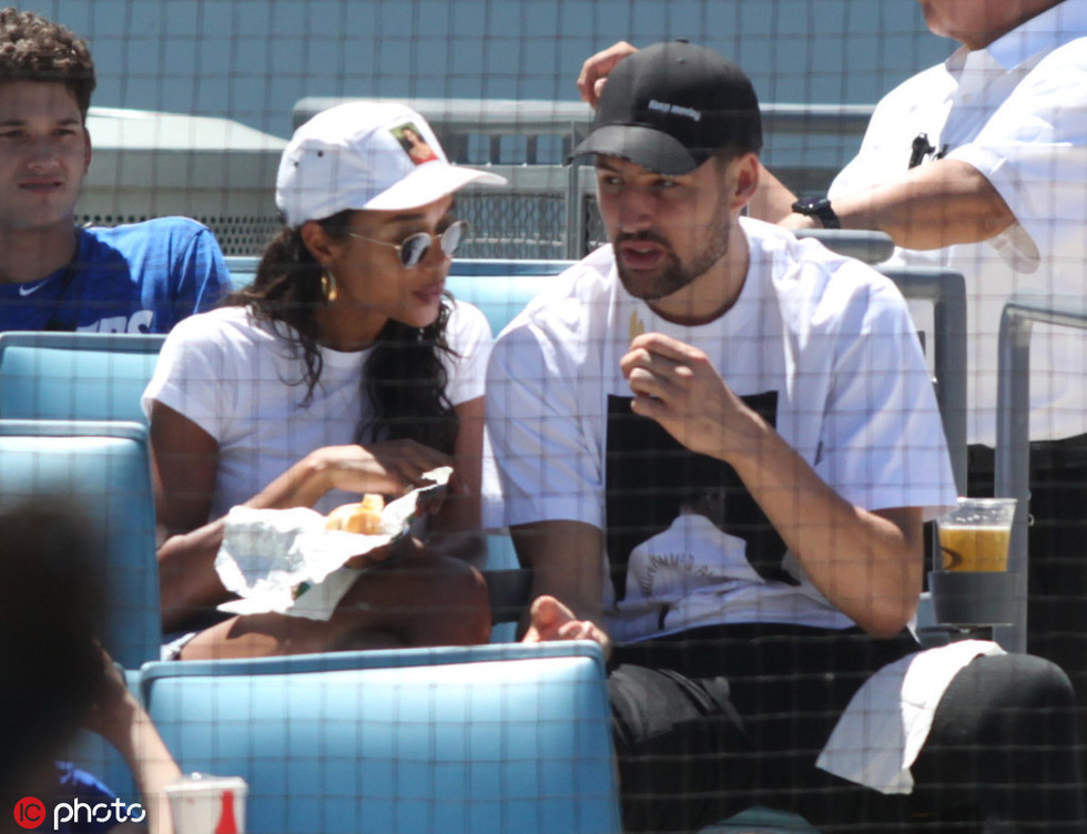 摆到台前 摆到台前