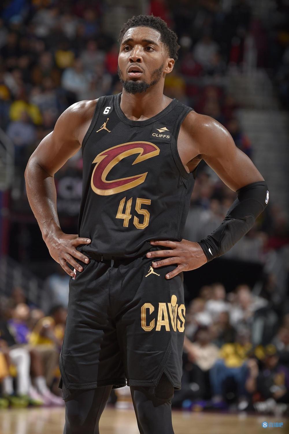 外线身材与 外线身材与